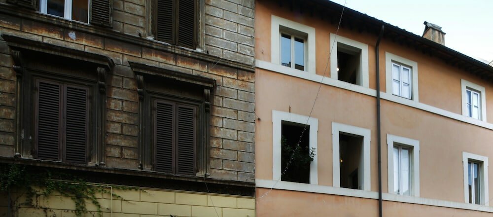 Фото Borgo Pio Suites Inn