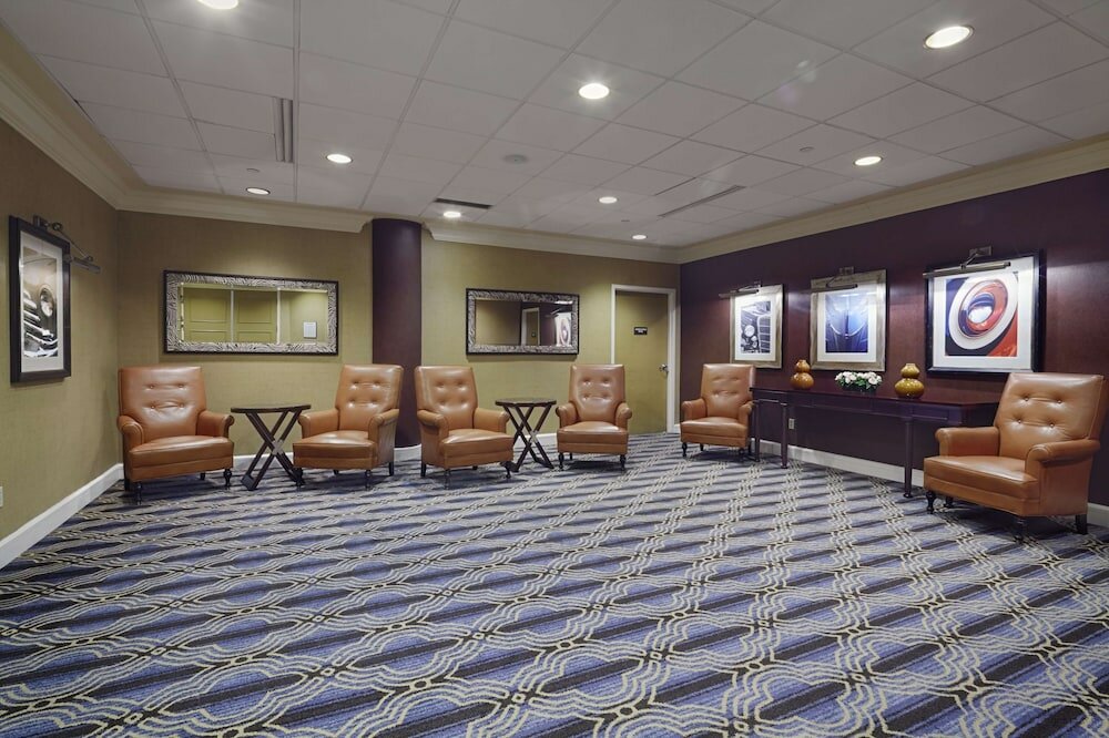 Фото Doubletree by Hilton Orlando Downtown