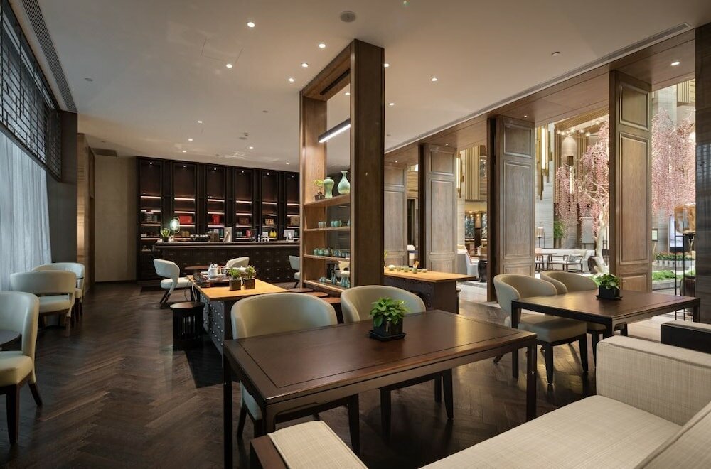 Фото Hangzhou Capital Star Hotel