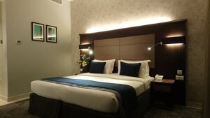 Fortune Grand Hotel (153, Omar Bin Al Khattab Street, Deira, Dubai), hotel