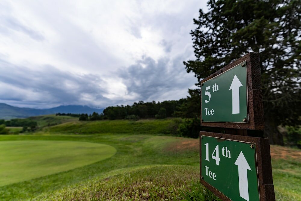 Фото Gooderson Monks Cowl Golf Resort