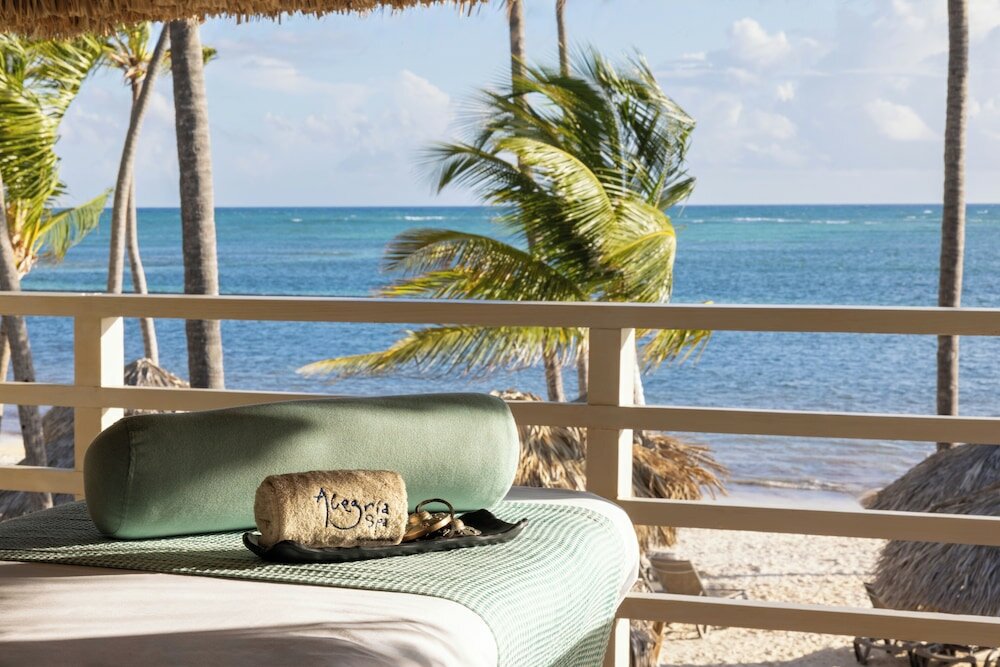 Фото Catalonia Bavaro Beach Golf And Casino Resort