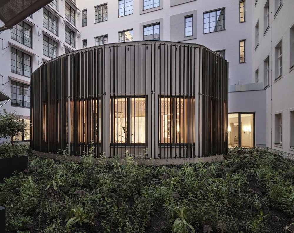 Фото Отель The Julius Prague