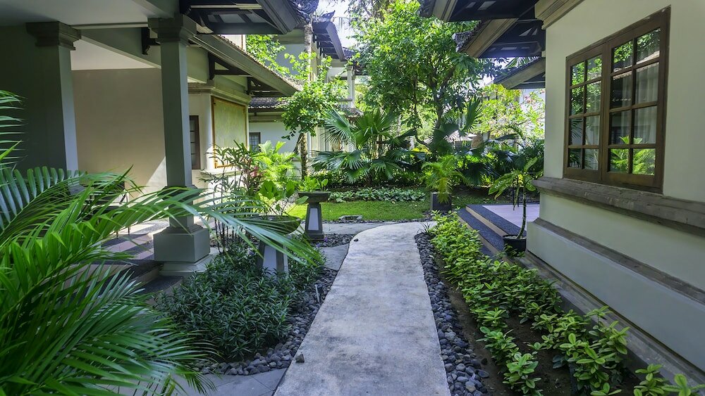 Фото Grand Whiz Hotel Nusa Dua Bali