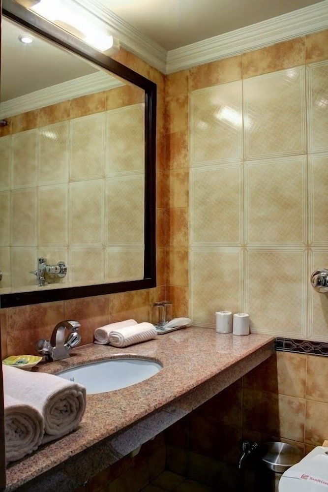 Фото Palace on Ganges