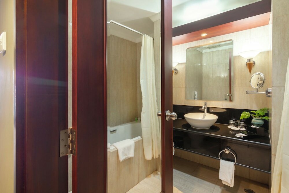 Фото Blue Sky Hotel