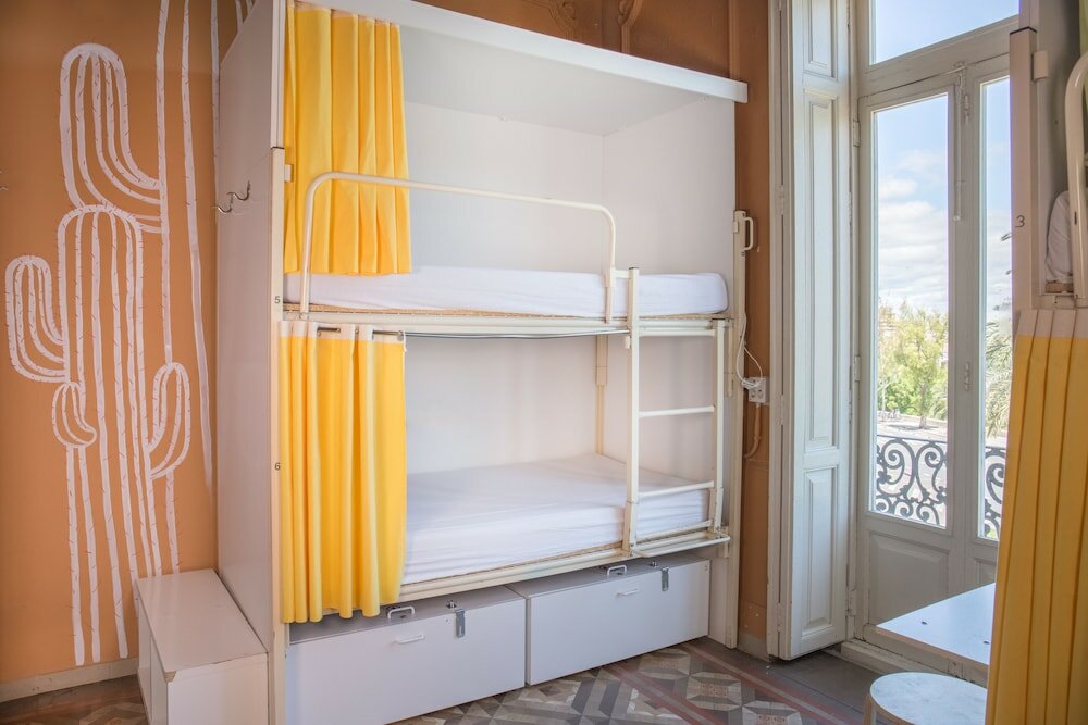 Фото The River Hostel