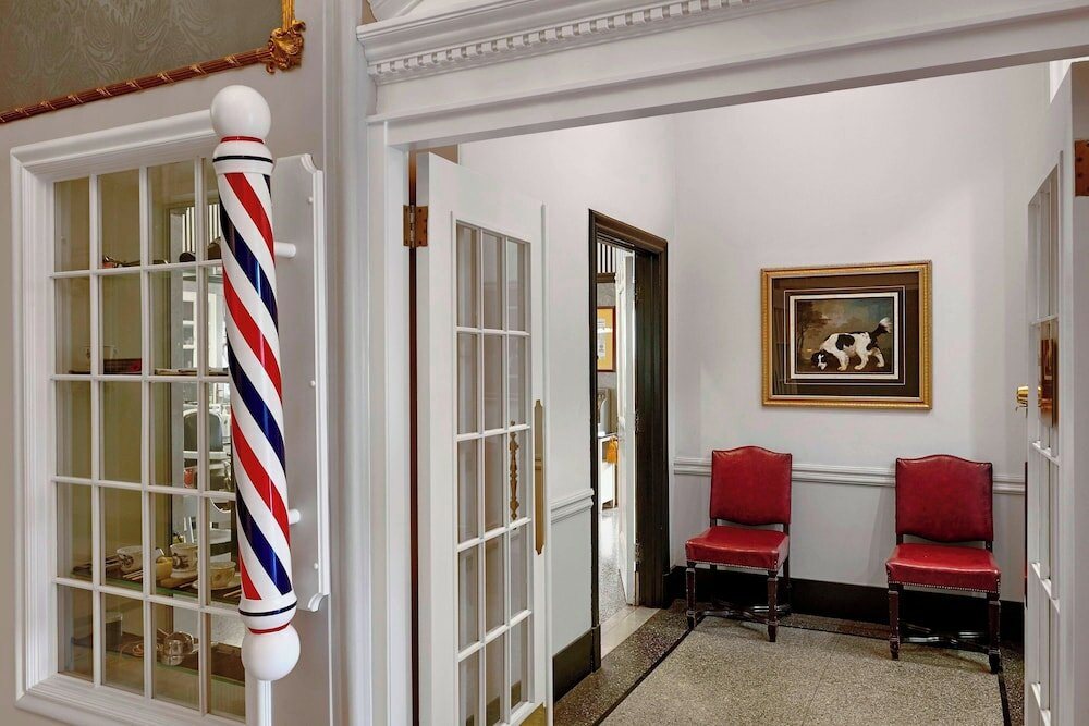 Фото The Hotel Saskatchewan Autograph Collection