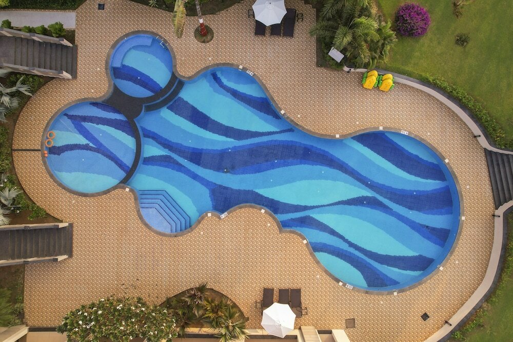 Фото Sterling Puri