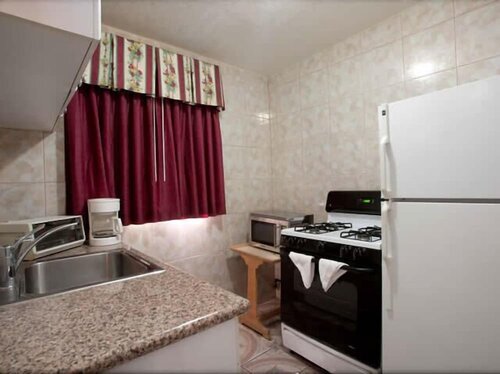 Гостиница Palace Inn Oxnard в Порт Хаенем