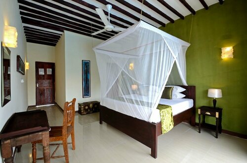 Гостиница Amaan Beach Bungalows в Танзании