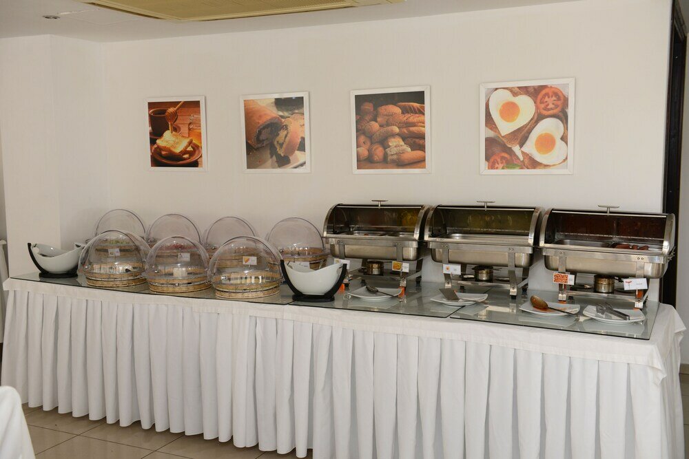 Фото Les Palmiers Boutique Beach Hotel and Luxury Apartments