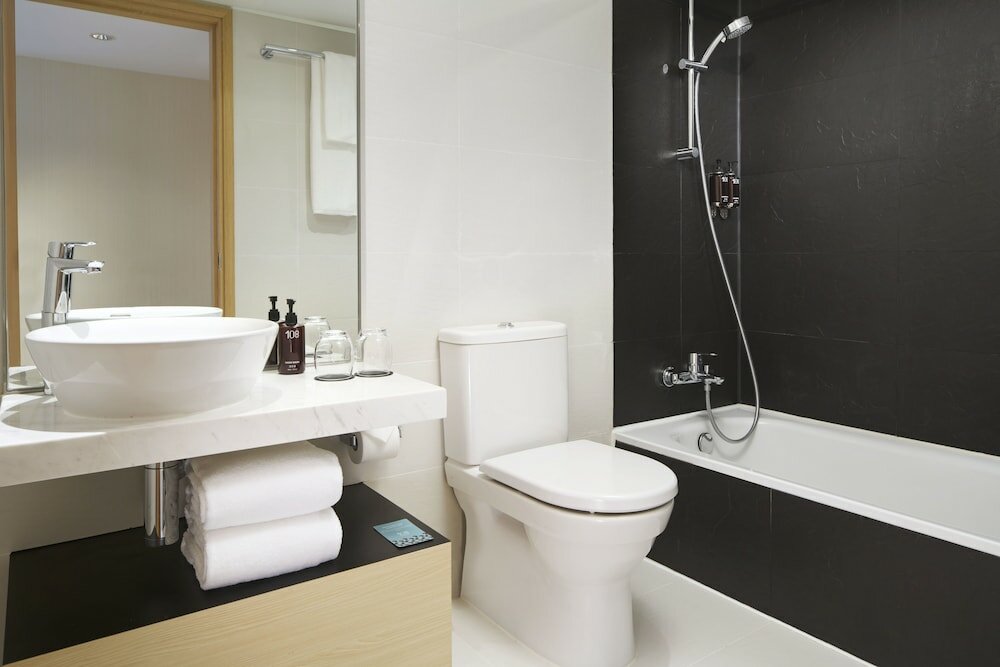 Фото Hotel 108, Hong Kong