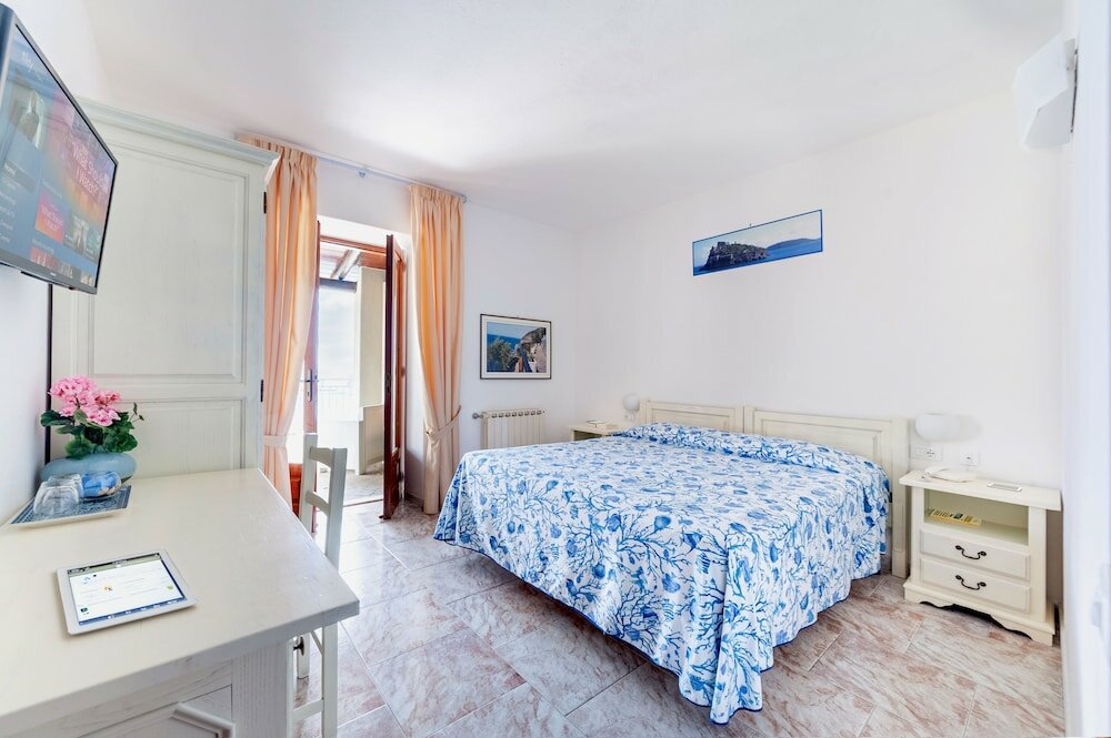 Фото Punta Chiarito Resort