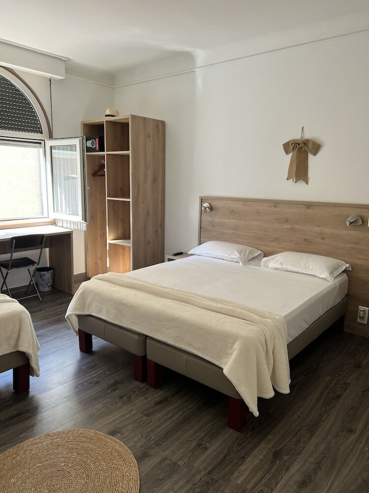 Фото Hotel Lutetia