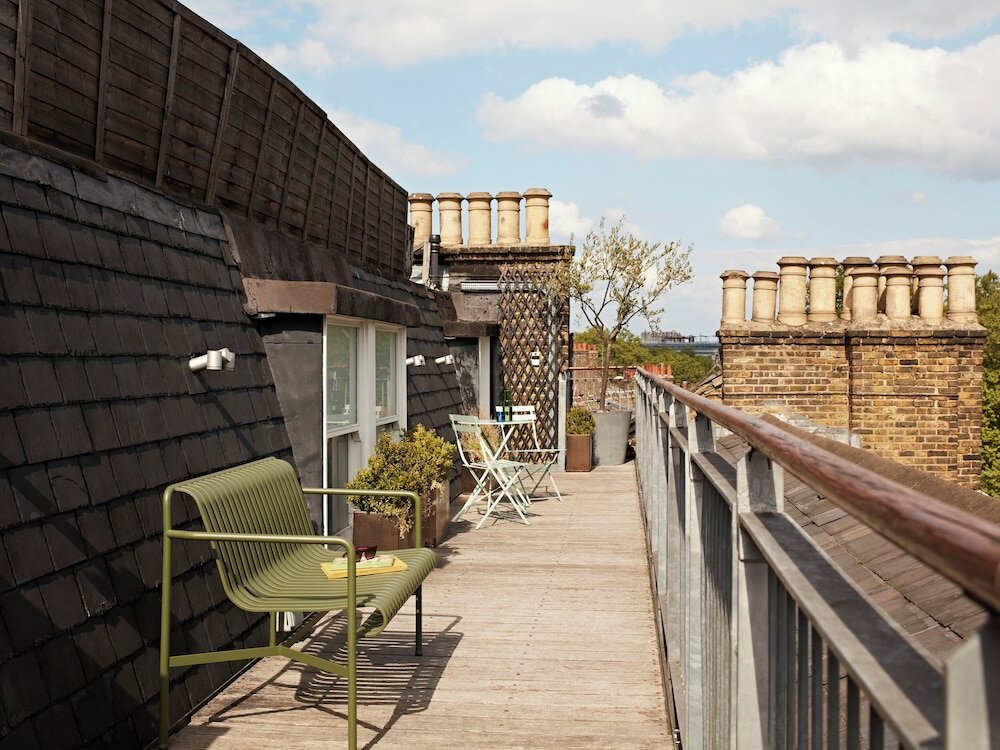 Фото Bedford Corner Hotel