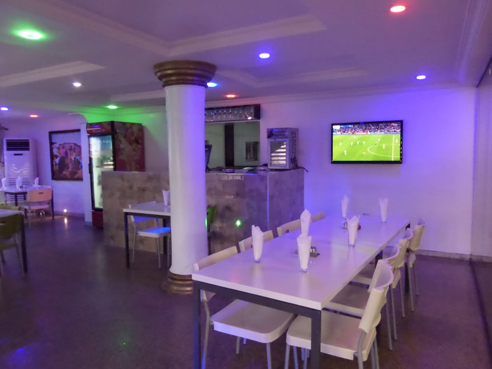 Фото Labod Hotel