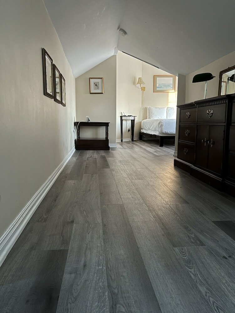 Фото Inn at the Falls