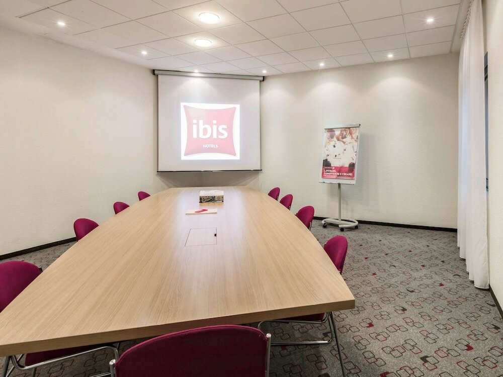 Фото ibis Milano Malpensa Aeroporto Hotel