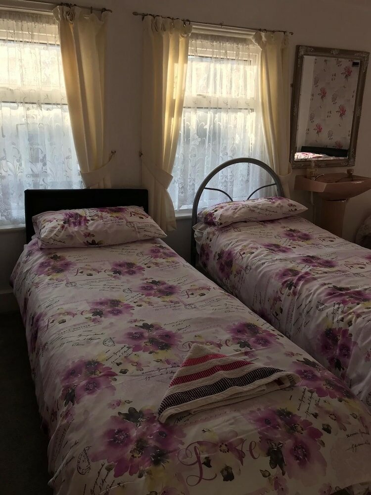 Фото Montgomery Hotel