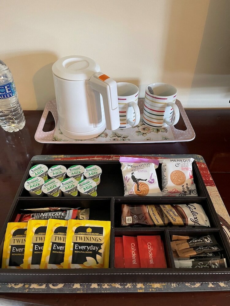 Фото Rollestone Manor