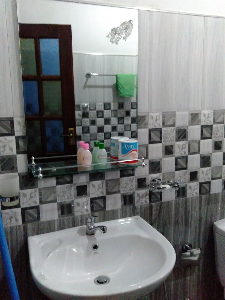 Фото Zircon Ella