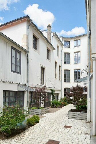 Гостиница Hotel De Guise в Нанси