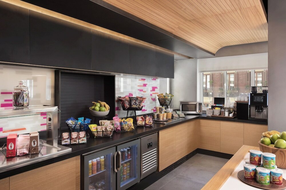 Фото Aloft Madrid Gran VIA