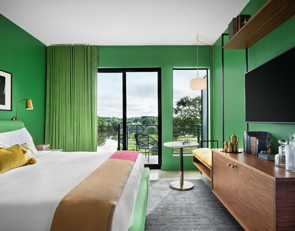 Фото The Ruby Hotel