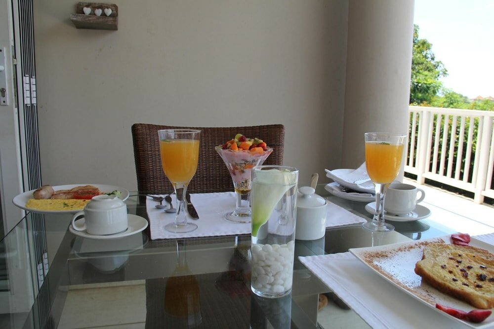 Фото Seaview Manor Exquisite Bed & Breakfast