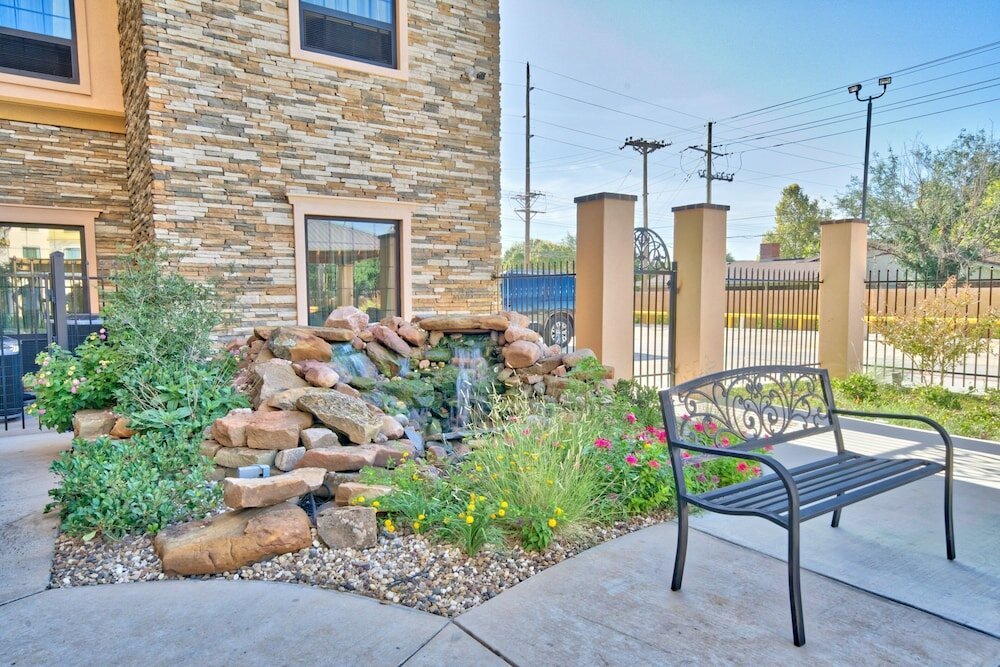 Фото Staybridge Suites Lubbock South, an Ihg Hotel