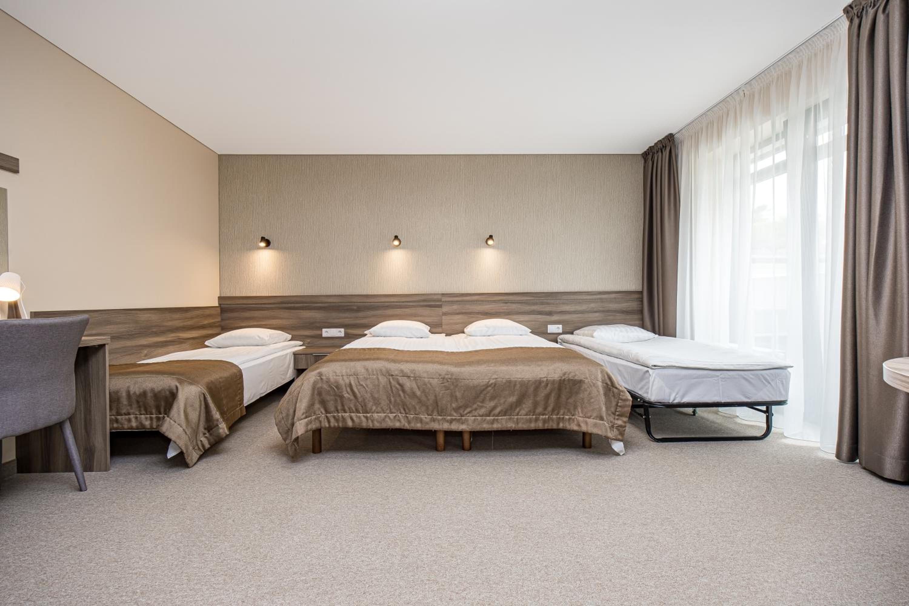 Фото Palangos Zuvedra Hotel