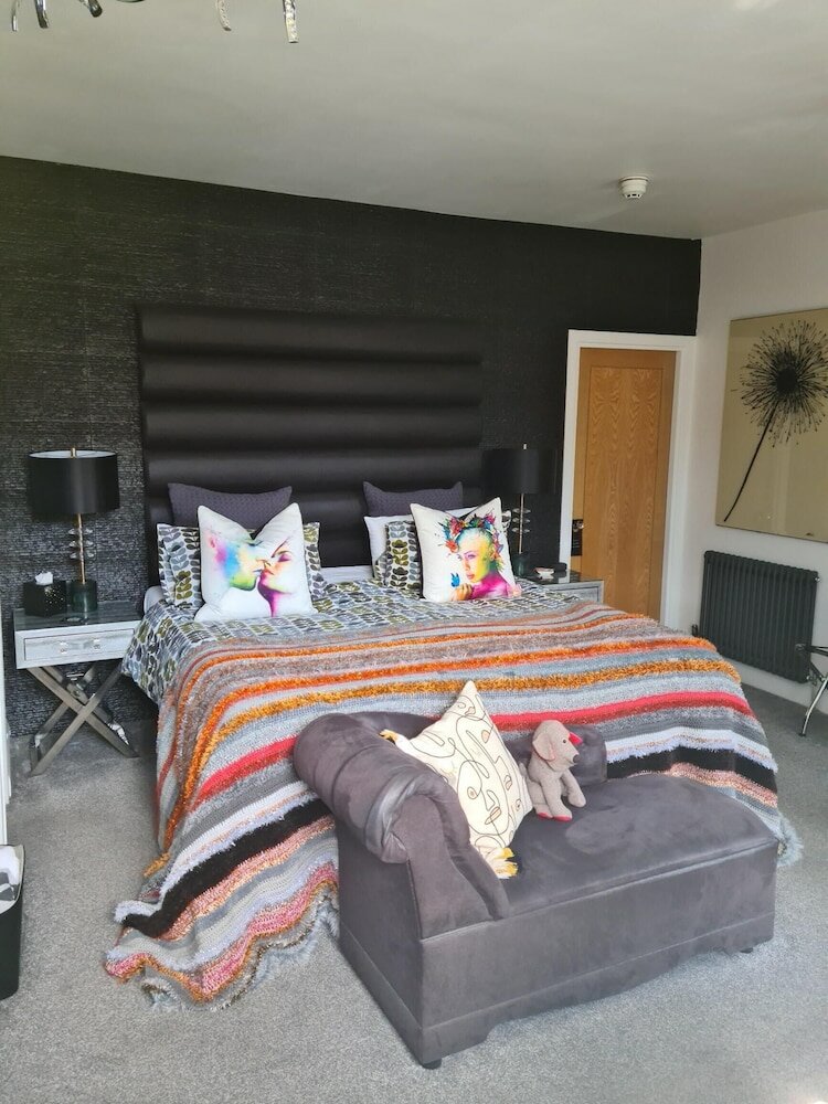 Фото The Arthington Guest House