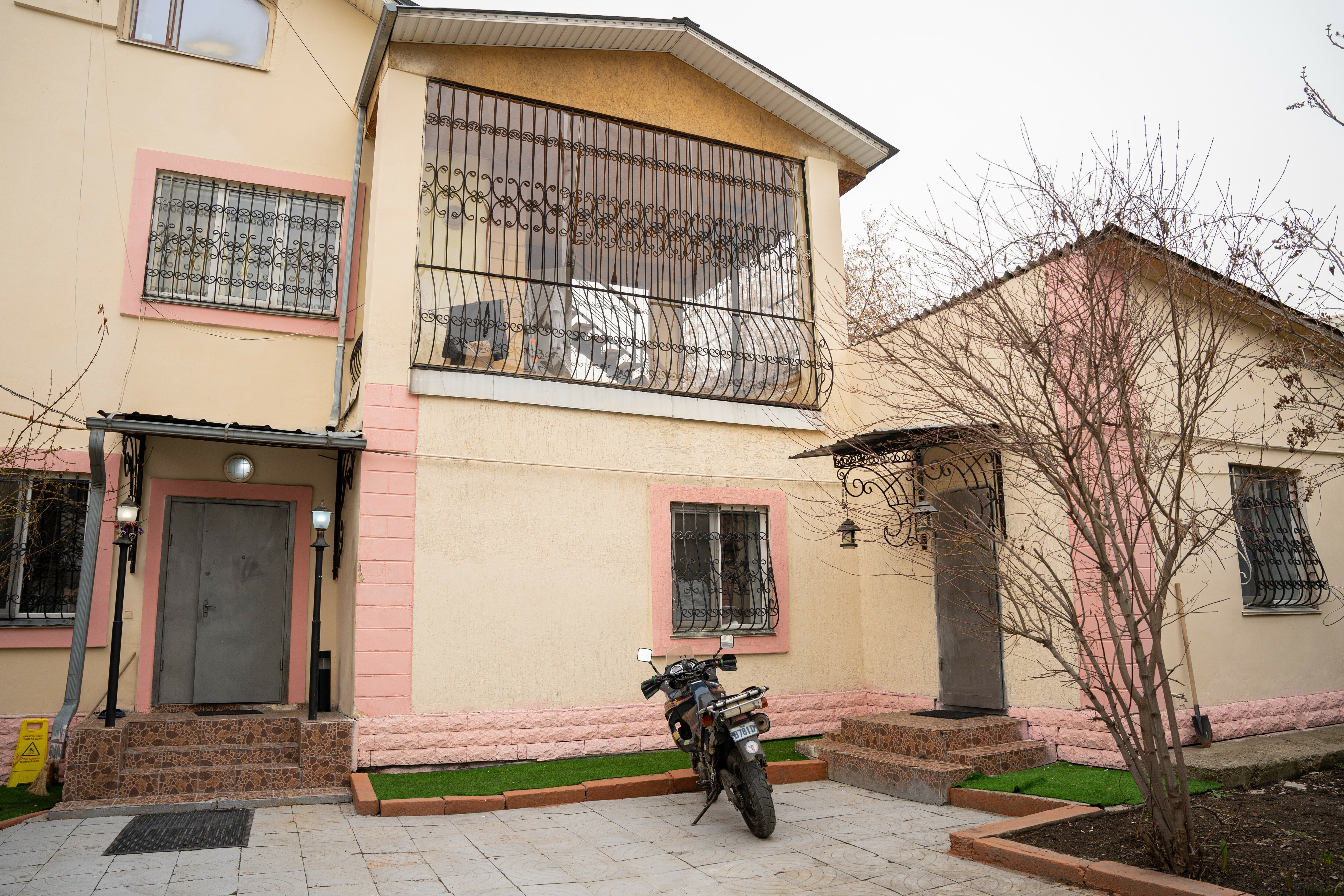 Фото отеля 1