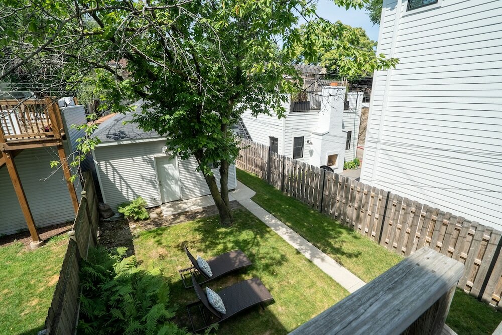 Фото Roscoe Village Guesthouse