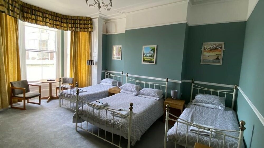 Фото Portland Hotel