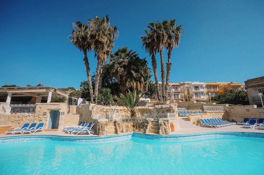 Фото Porto Azzurro Aparthotel