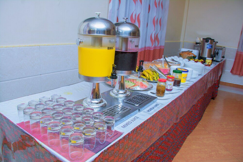 Фото Silver Paradise Hotel