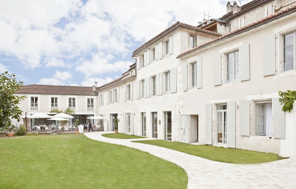 Фото Hotel Angoulême Le Saint Gelais