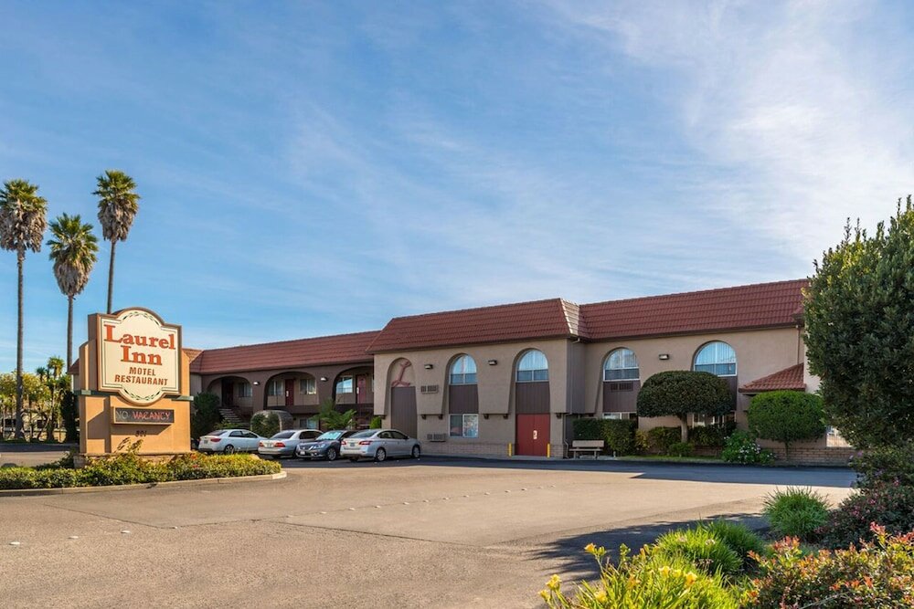 Фото Laurel Inn Motel