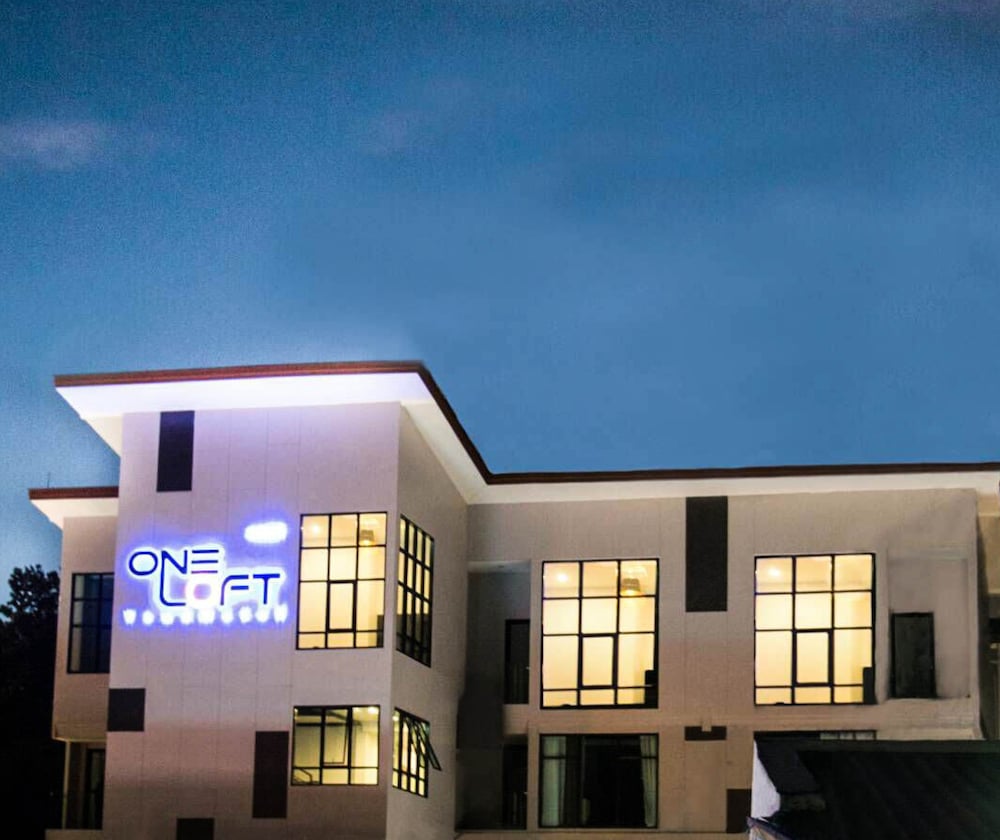 Фото Oneloft Hotel