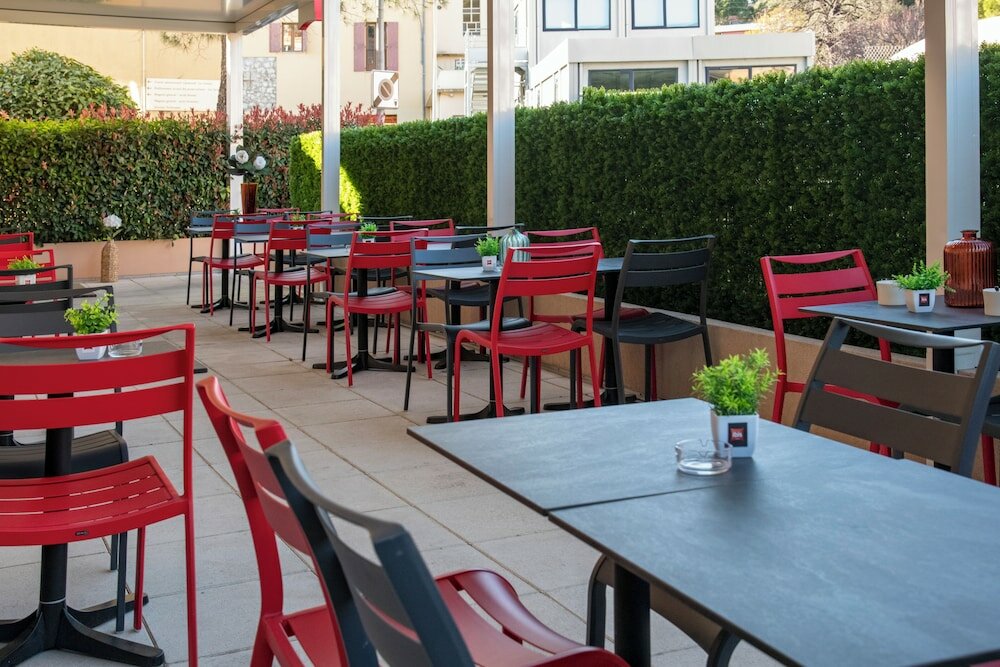 Фото Ibis Roquebrune Cap Martin Menton