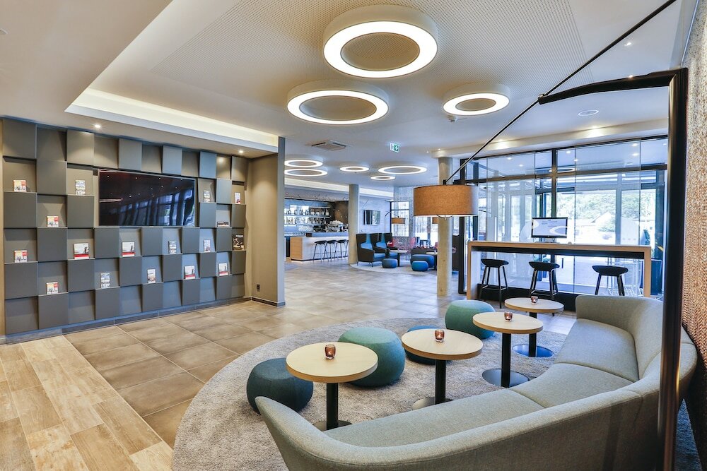 Фото Holiday Inn Express Karlsruhe - City Park, an Ihg Hotel