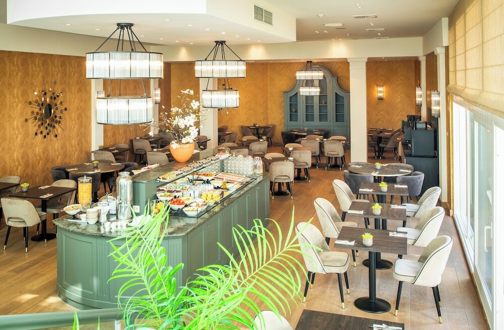 Фото Hotel Dukes' Arches