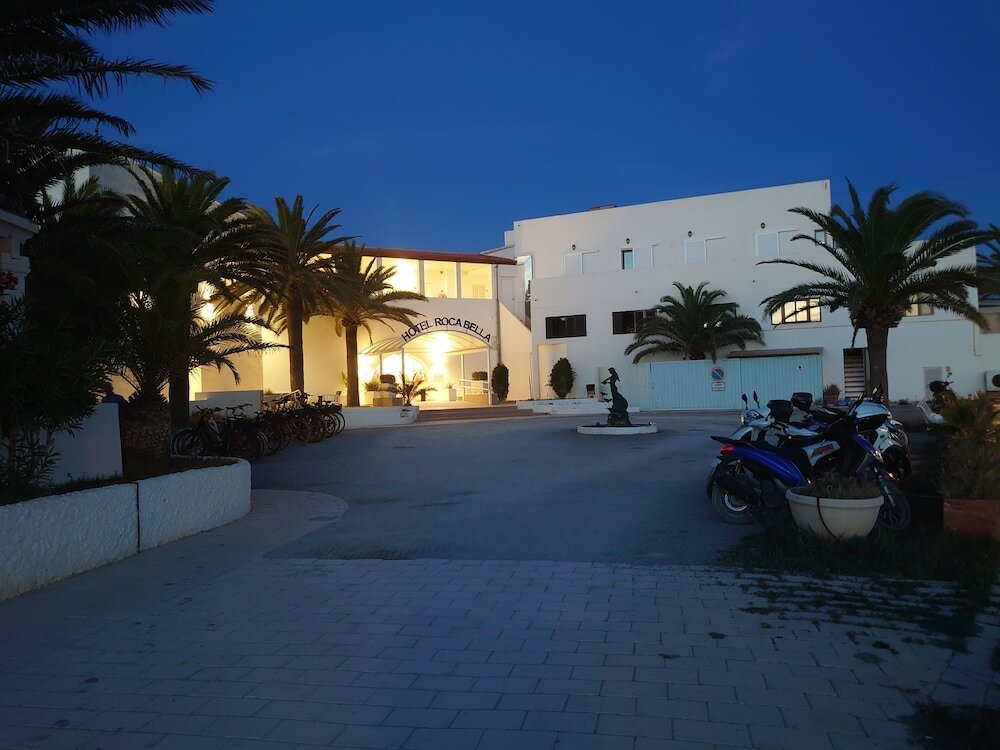 Фото Hotel Roca Bella