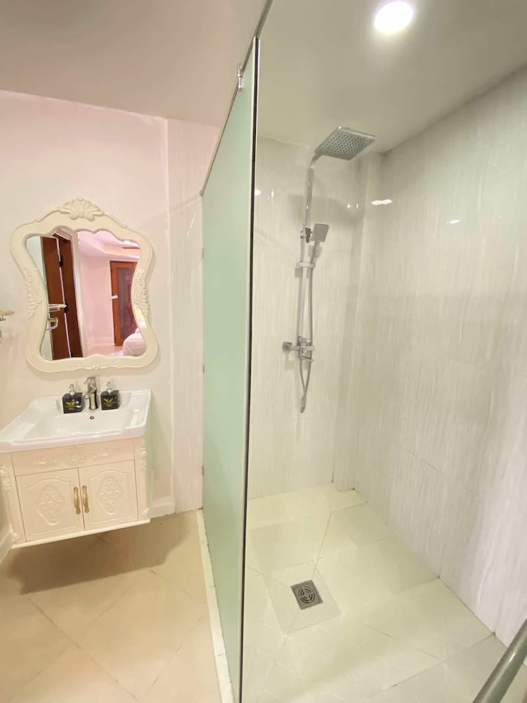 Фото Golden Lotus Namkhan View