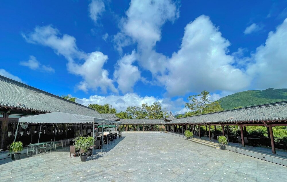 Фото Huayu La Floret Resort Yalong Bay