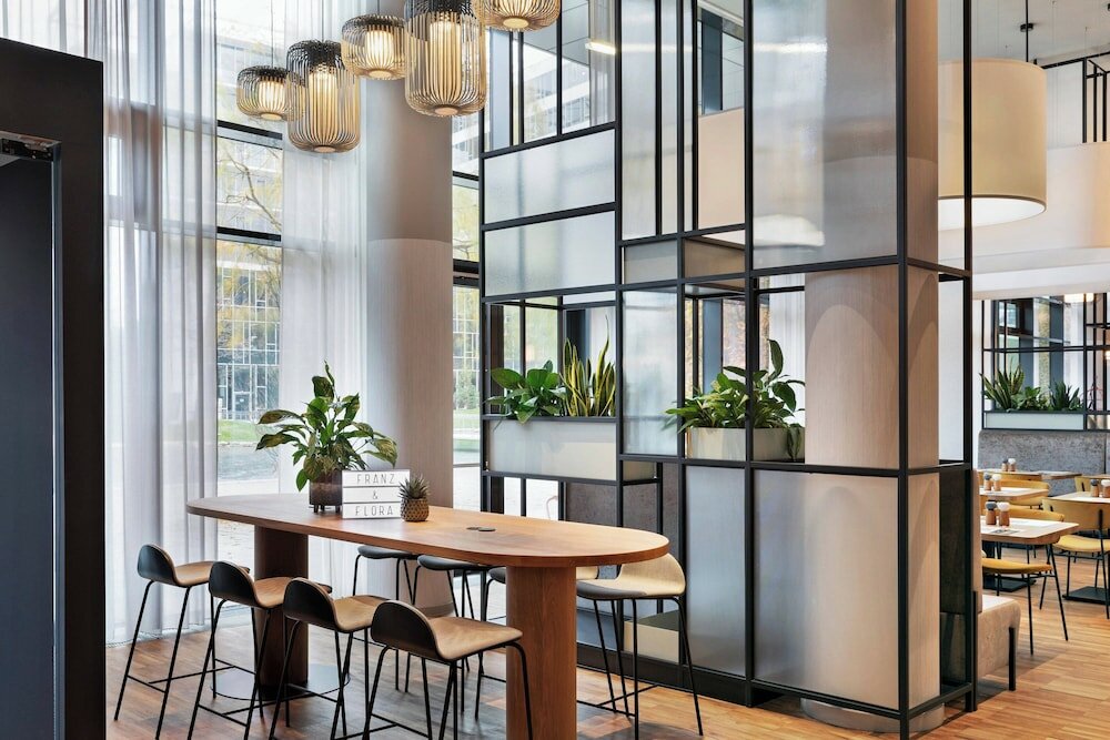 Фото Courtyard by Marriott Vienna Prater Messe