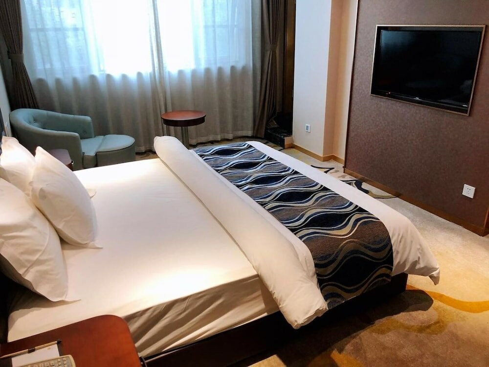 Фото Metropolo Nanjiang Baijia Lake