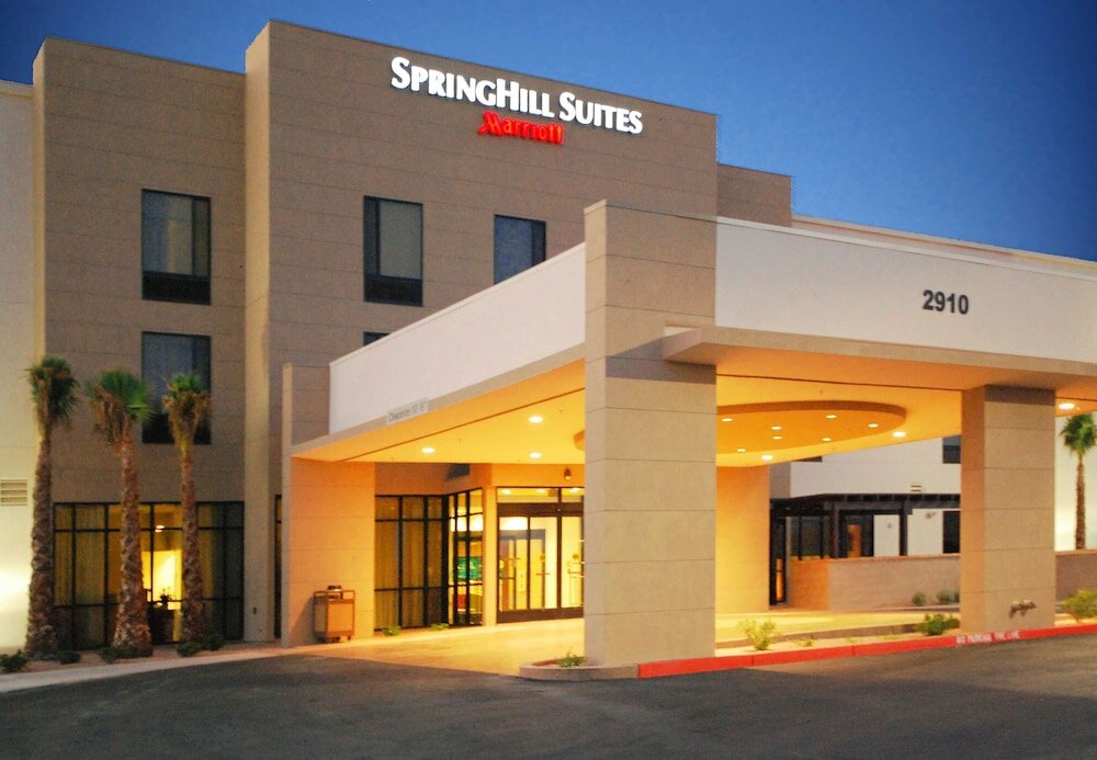 Фото SpringHill Suites Las Vegas North Speedway